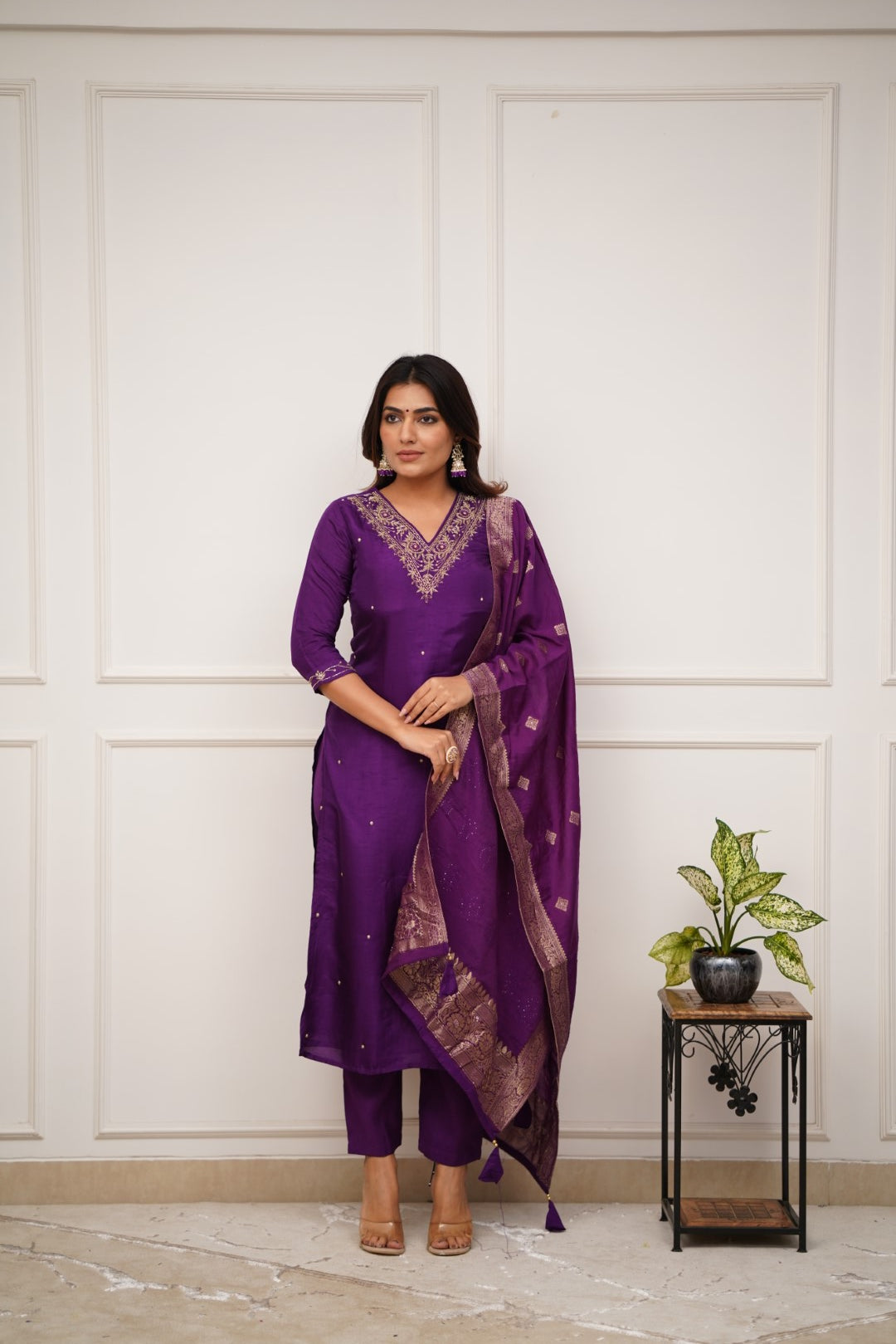 Women's Embroidered Chanderi Silk Kurta Set