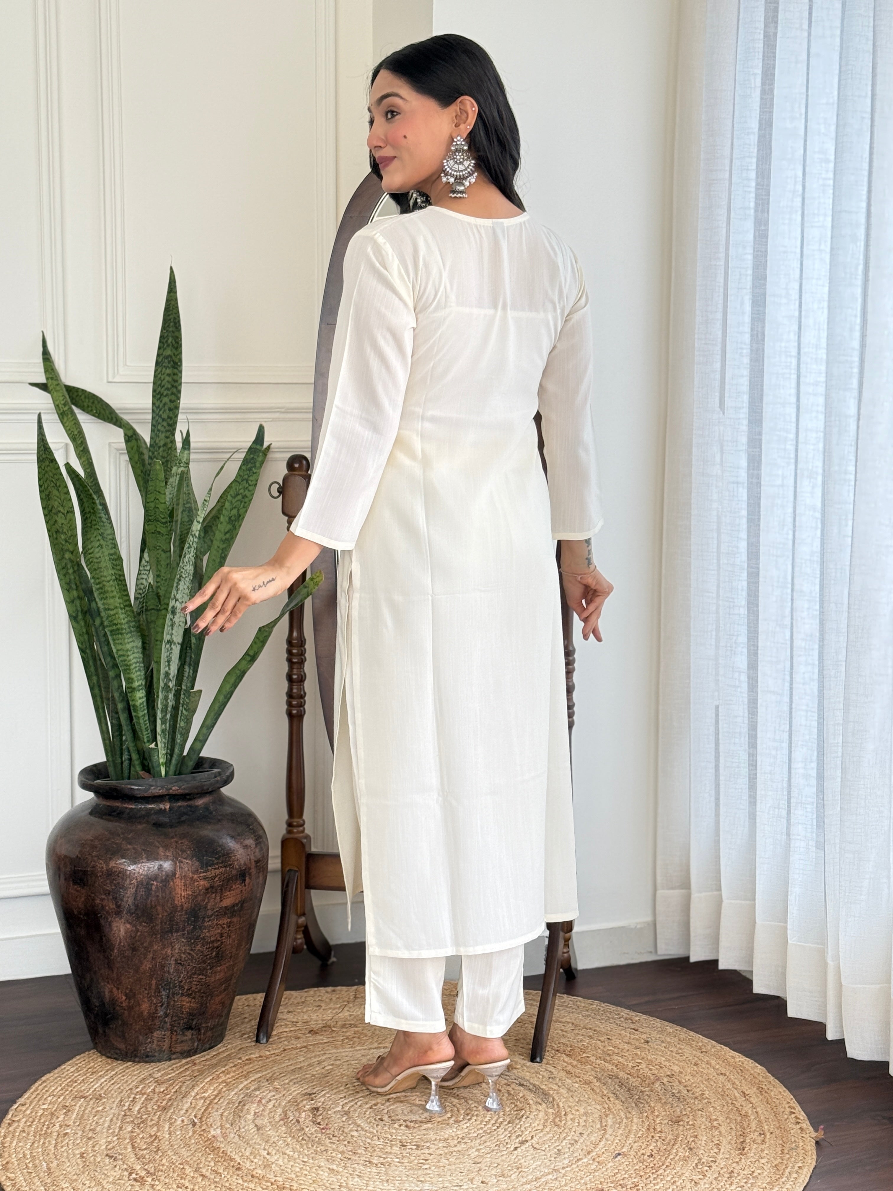 White Embroidered Kurta Set with Marble Print Dupatta