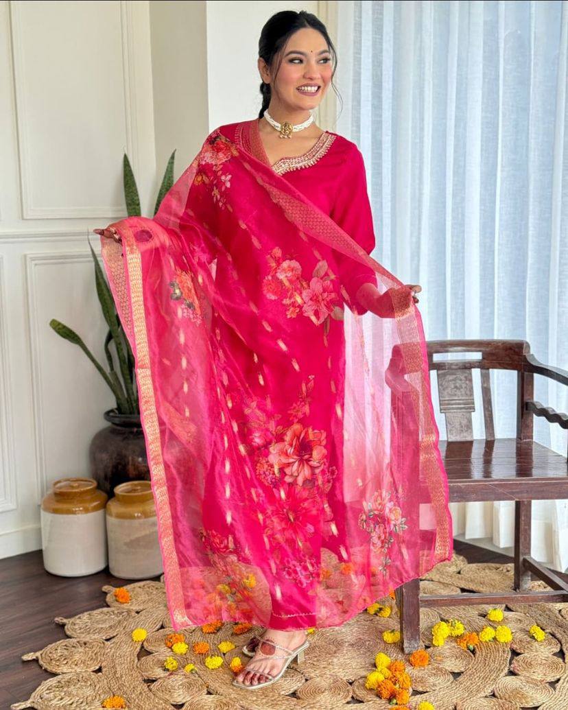 Gajri Pink Viscose Chanderi Embroidered Kurta Set with Jacquard Butti Dupatta