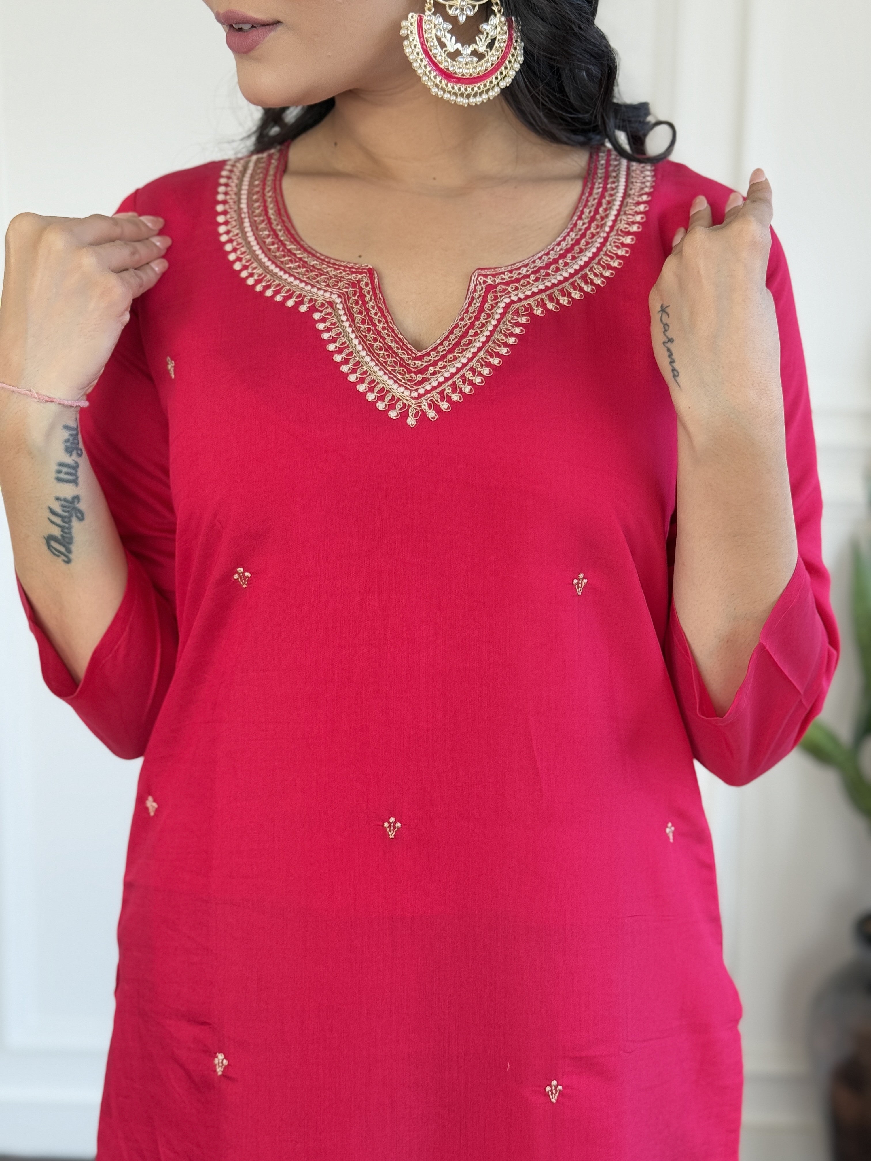 Gajri Pink Viscose Chanderi Embroidered Kurta Set with Jacquard Butti Dupatta