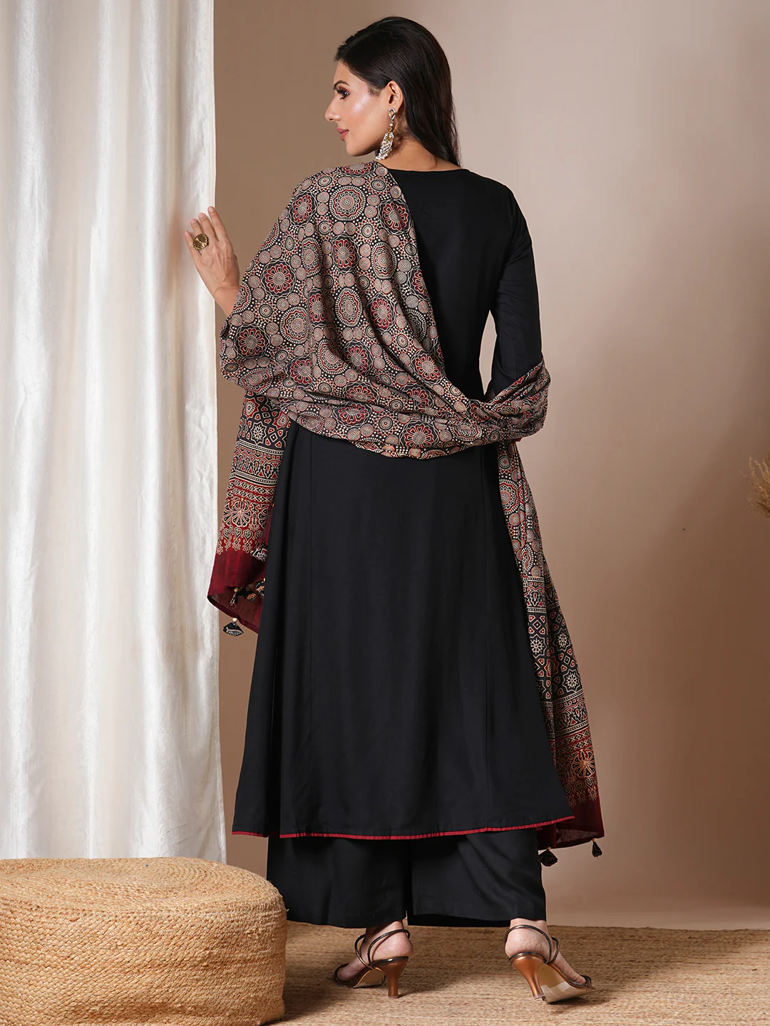 Black Viscose Embroidered Kurta Set with Chanderi Digital Print Dupatta