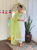 White Viscose Chanderi Embroidered Kurta Set with Green Jacquard Dupatta