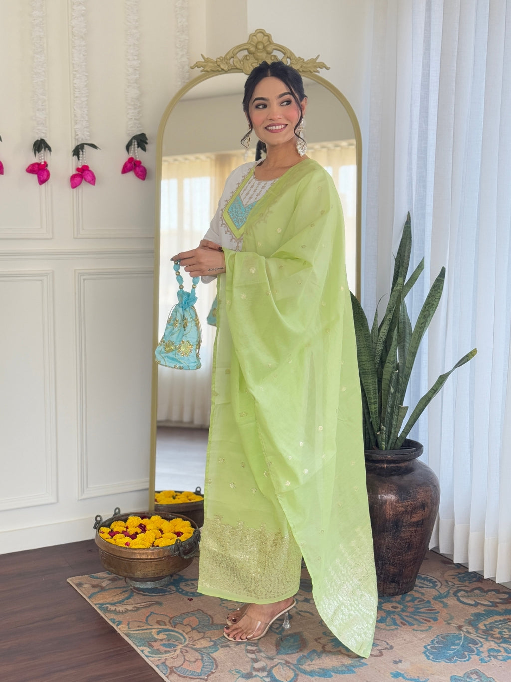 White Viscose Chanderi Embroidered Kurta Set with Green Jacquard Dupatta