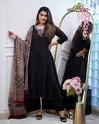 Black Viscose Embroidered Kurta Set with Chanderi Digital Print Dupatta